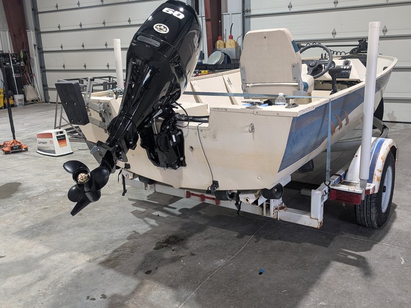 Suzuki outboard installation